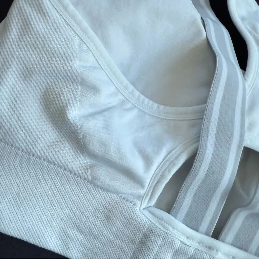 Puma Women's Classic White Sports Bra‎ Large